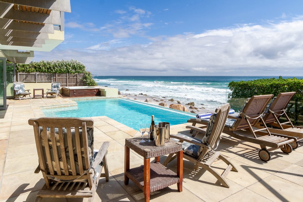 Villa Misty Cliffs — Step from bed into the sun.